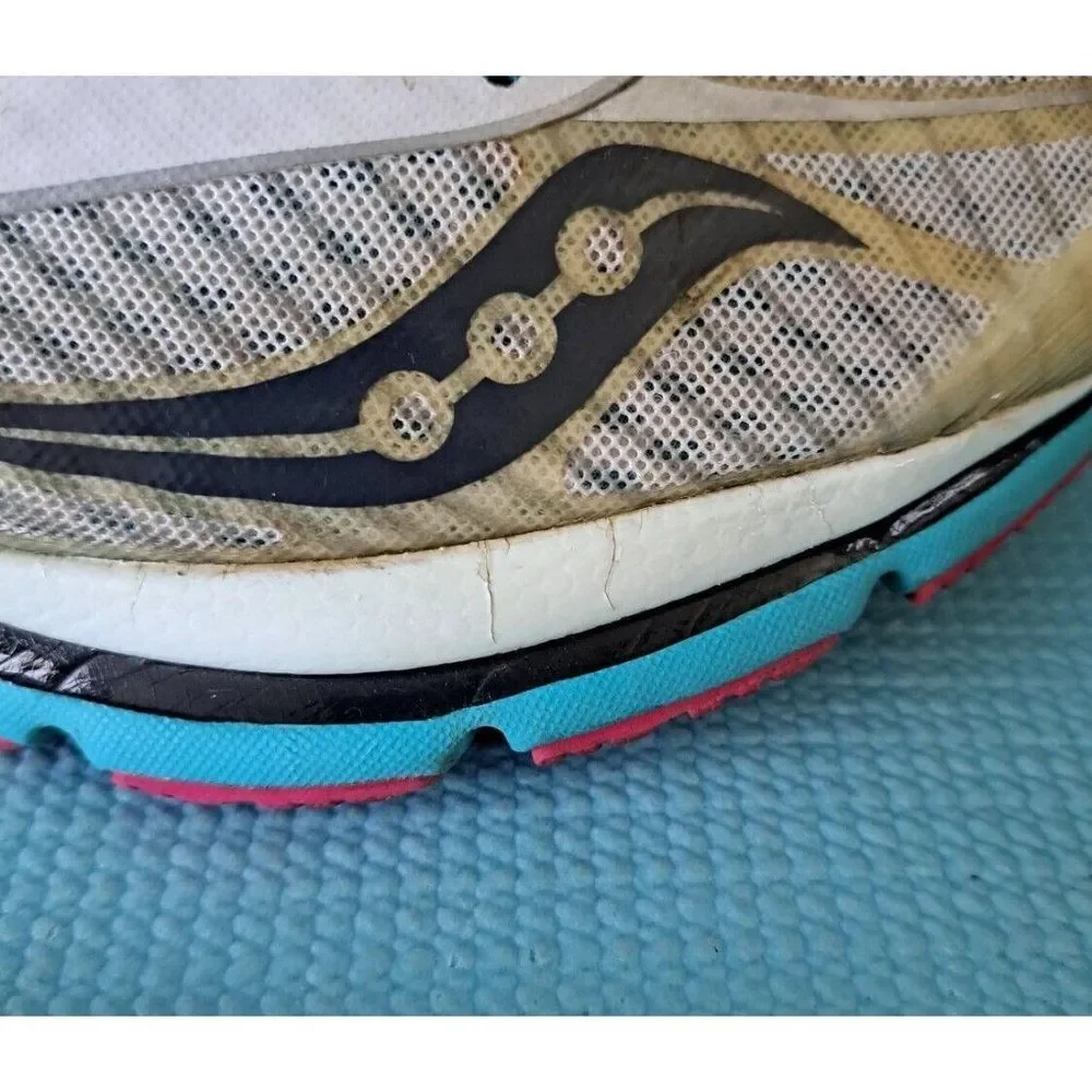 Saucony Cortana 3 Running Shoes White Blue‎ Pink Women’s Size 7.5